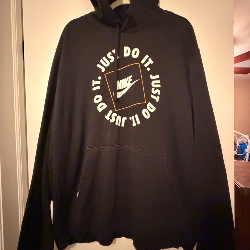 Nike Men’s Black Crewneck Hoodie with 'Just Do It' Graphic